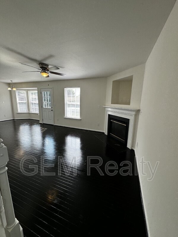 Building Photo - 11413 Silverleaf Ln