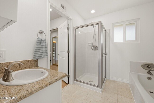 Building Photo - 4501 Regents Ct