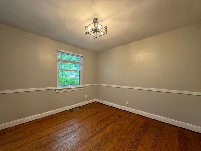 Building Photo - 2BR Norfolk Home!