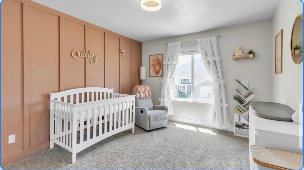 Bedroom - 45 E 970 N