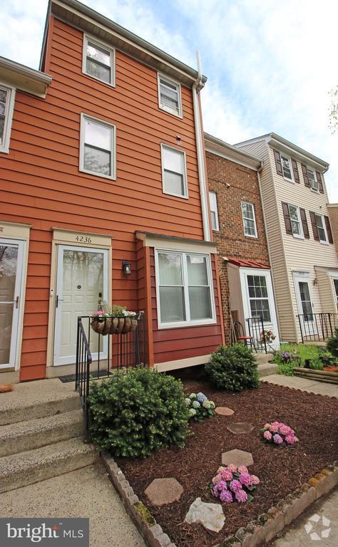 Building Photo - 4236 Bordolino Dr