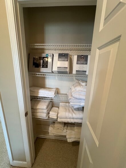 Linen Closet - 981 B Hackler Street