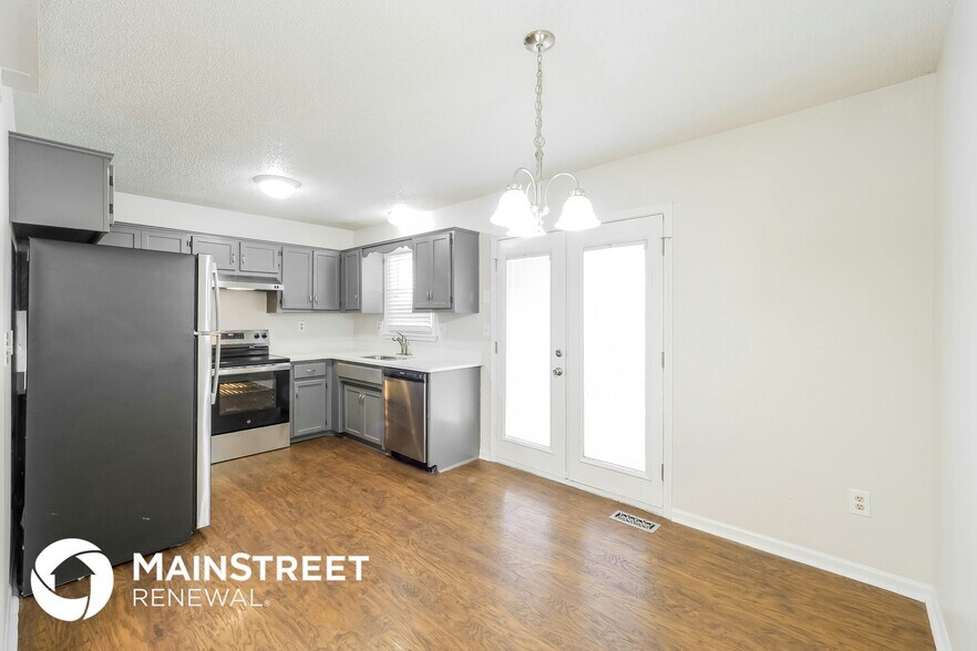 Building Photo - 11301 N Marsh Ave