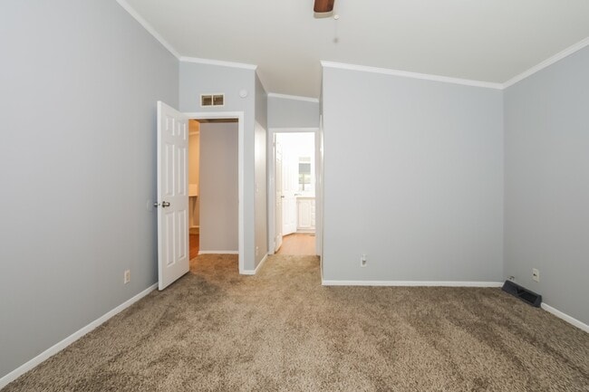 Building Photo - 21035 Sweet Blossom Ln