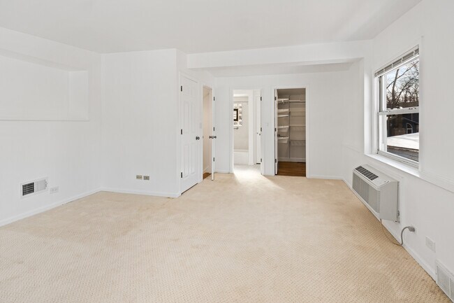 Building Photo - 41 Hackberry Ln