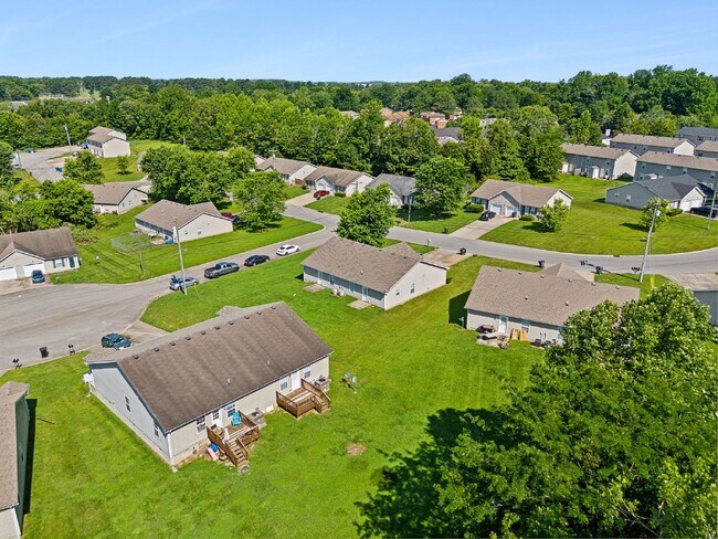 Building Photo - 101 Solid Rock Ct