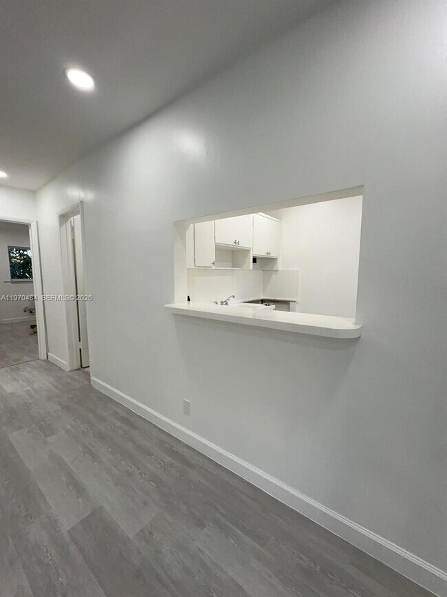 Building Photo - 2838 Madison St