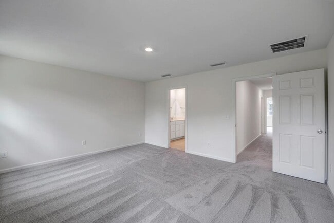 Building Photo - 115 Gourd Is Wy