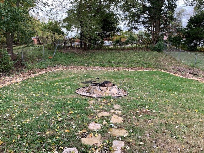 Backyard filled with Missouri native plants - 4209 Northwest 57th Terrace