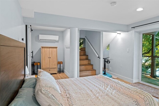 Building Photo - 1708 Ski Slope Dr