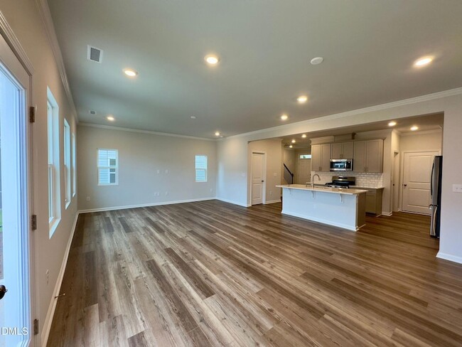 Building Photo - 1507 Tea Time Trl