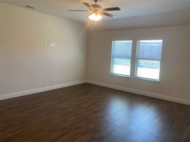 Building Photo - 4005 Waterford Dr