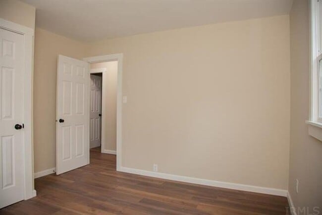 Building Photo - 2301 Herbert Ave
