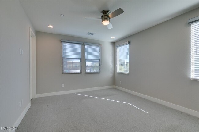 Building Photo - 11323 Gravitation Dr