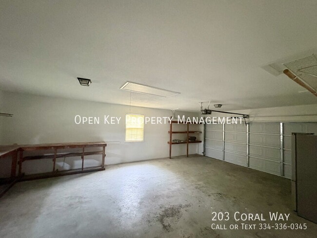 Building Photo - 203 Coral Way