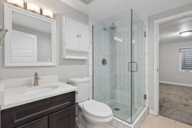 Building Photo - Recently Updated Home in Prime Sunnyside N...