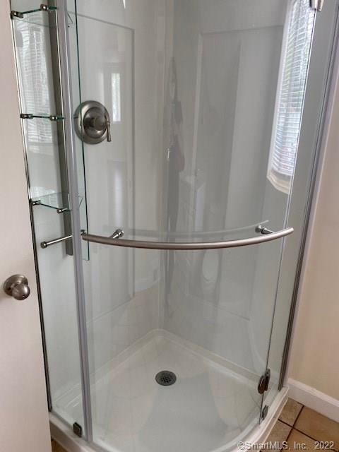 Building Photo - 537 Post Rd