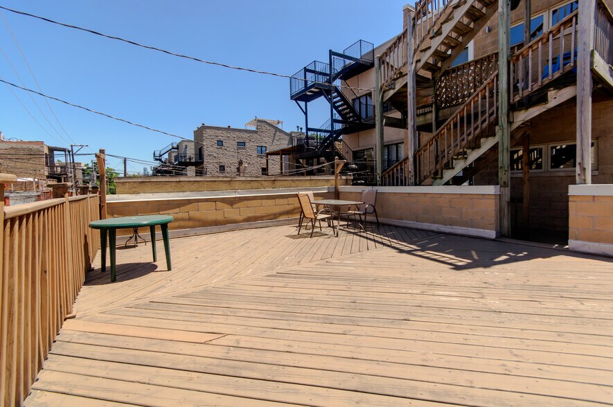 Building Photo - 1344 W Grenshaw St