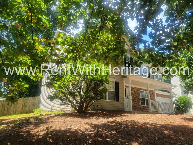 Building Photo - GORGEOUS HOME IN POPULAR HIGHLANDS AT CREEKSIDE GOLF / SWIM / TENNIS COMMUNITY