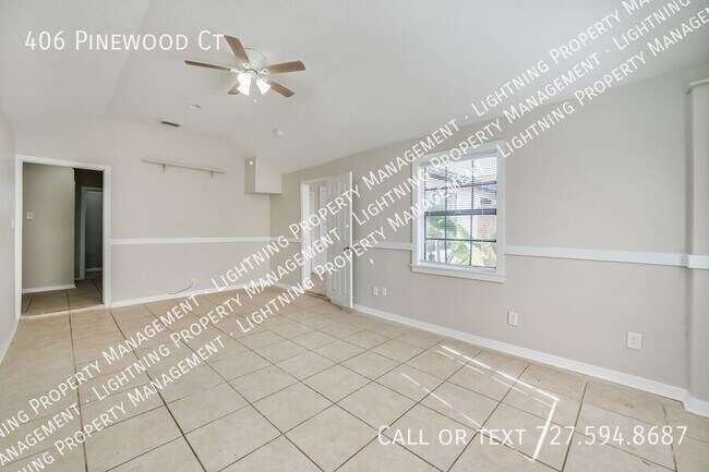 Building Photo - 406 Pinewood Ct
