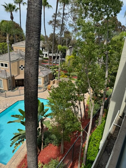 Balcony View - 3440 Hathaway Ave