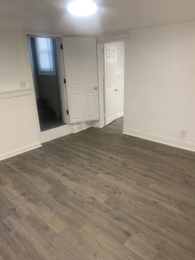 Building Photo - 8014 Harford Rd