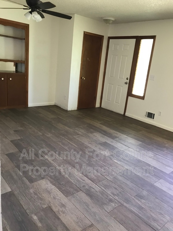 Building Photo - 1516 Brentwood Dr