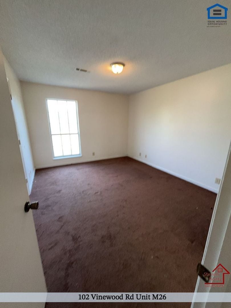 Building Photo - 102 Vinewood Rd