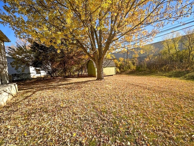 Building Photo - 8415 E 34th St