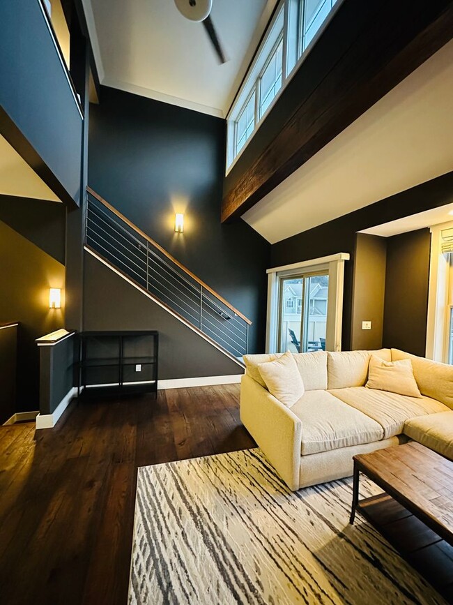 Building Photo - Experience Elevated Living with West Bay V...