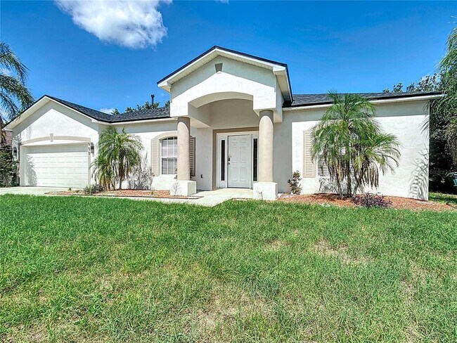 Building Photo - 550 Reddicks Cir
