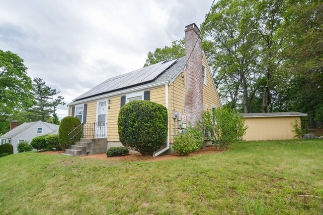 Building Photo - 8 Roberts Rd