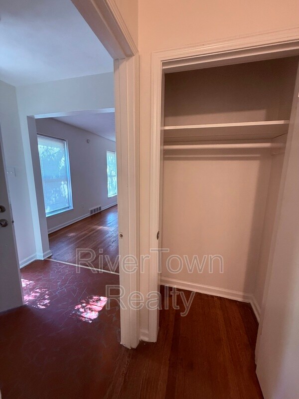 Building Photo - 4867 Haleville Rd