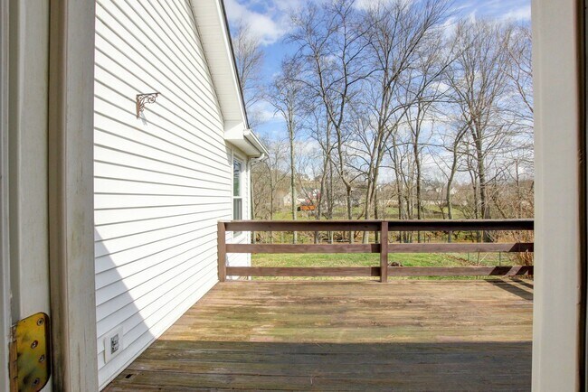 Building Photo - Two Story Home With Fireplace and Basement In Marymont