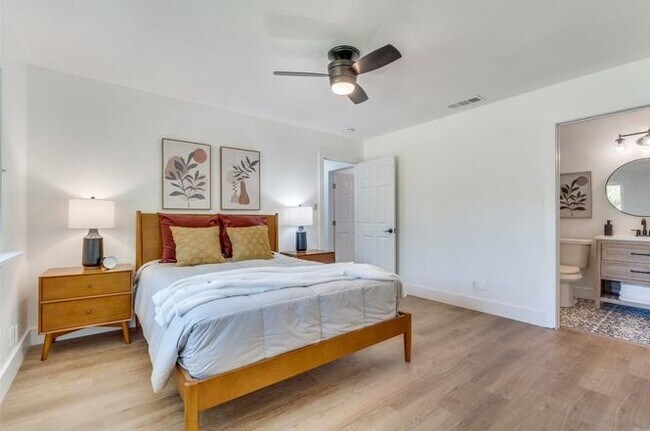 Building Photo - 9412 Quail Meadow Dr