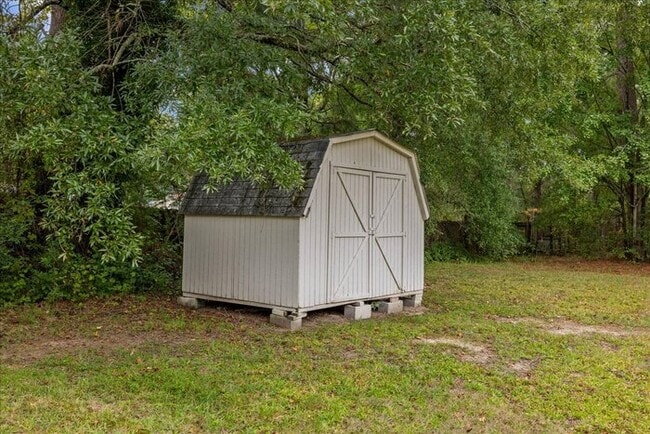 Building Photo - Ranch Style Home For Rent In Durham!