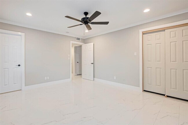 Building Photo - 2509 Maroneal St