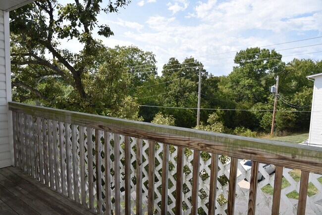 Building Photo - 406 Kays Ln