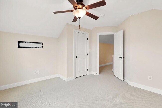 Building Photo - 25749 Racing Sun Dr