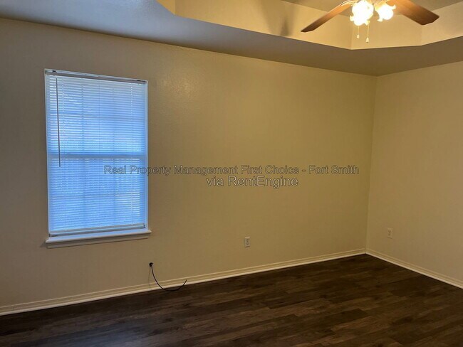 Building Photo - 3509 Price Cir