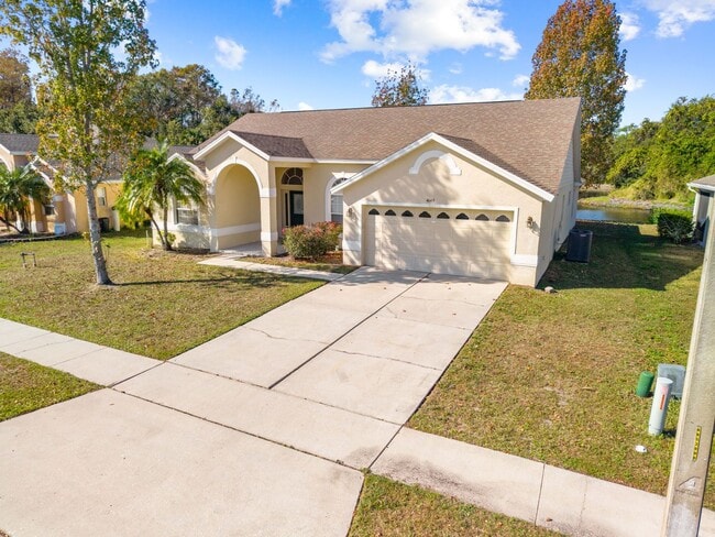 Building Photo - 4 Bedroom 3 Bath Home - Kissimmee ~ Southport Bay Community