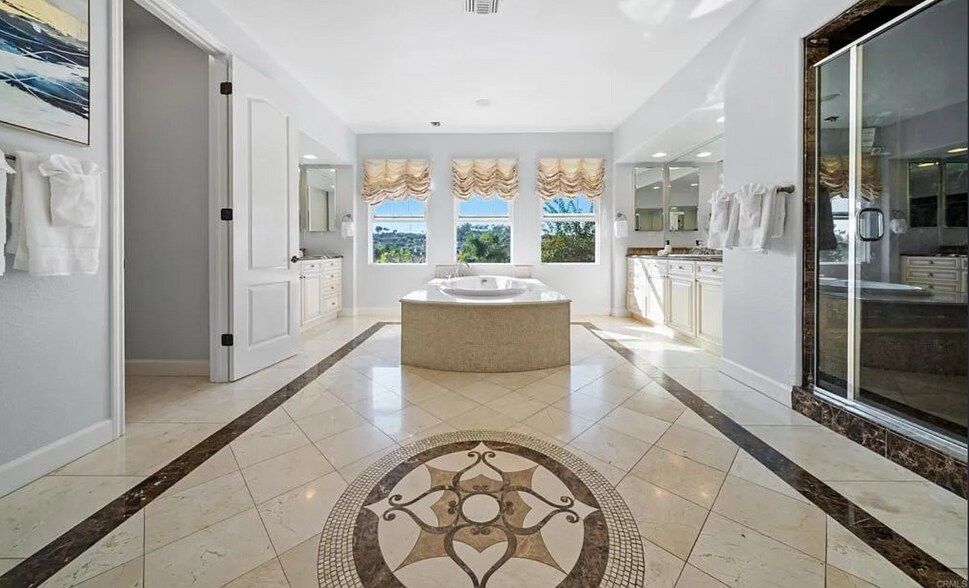 Building Photo - 6839 Helenite Pl