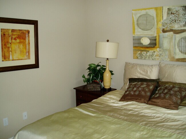 Building Photo - Lick Mill