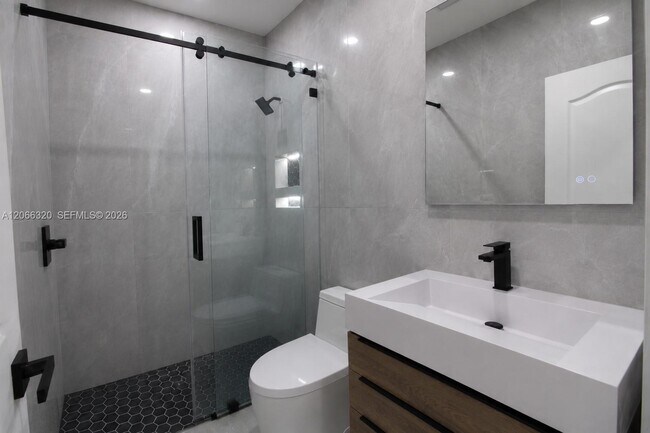 Building Photo - 16354 SW 48th Terrace