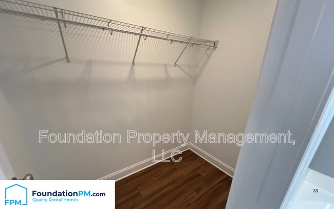 Building Photo - 9978 Messana St