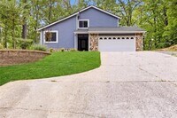 Building Photo - 9485 Martin Rd