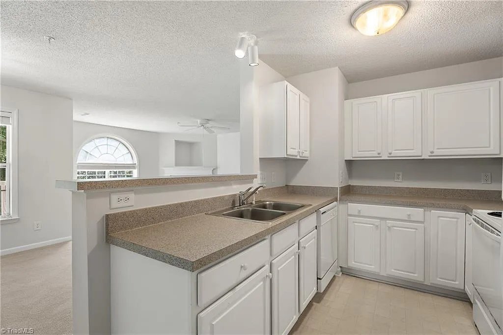Building Photo - 1023 Timberline Ridge Ct