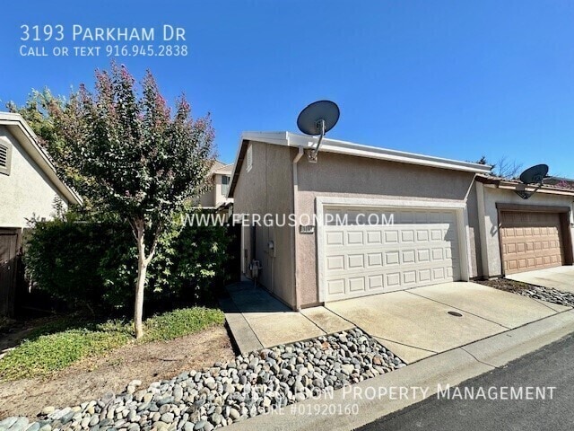 Building Photo - 3193 Parkham Dr
