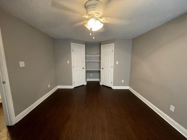 Building Photo - 2304 Washington Avenue Apt.
