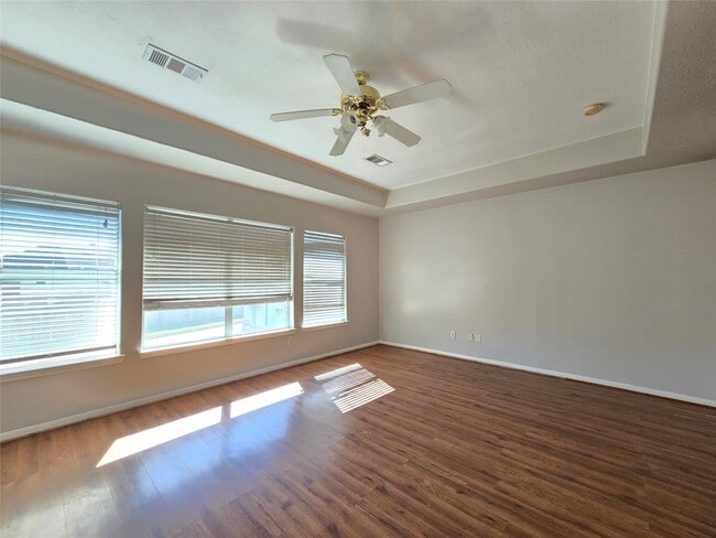 Building Photo - 18819 Harbor Key Cir